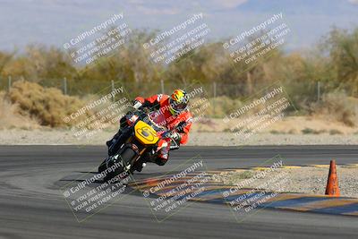 media/Feb-04-2023-SoCal Trackdays (Sat) [[8a776bf2c3]]/Turn 2 (1140am)/